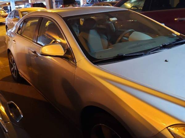 2011 Chevrolet Malibu LS 4dr Sedan Automatic — photo 1