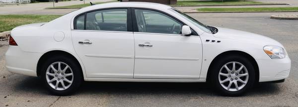 2009 Buick Lucerne CXL-4 4dr Sedan Automatic — photo 4