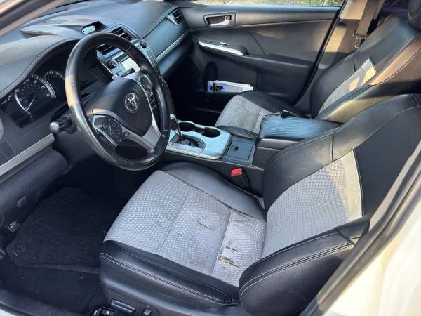 2012 Toyota Camry L 4dr Sedan Automatic — photo 9