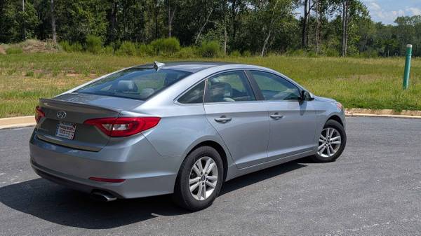 2017 Hyundai Sonata Base — photo 7