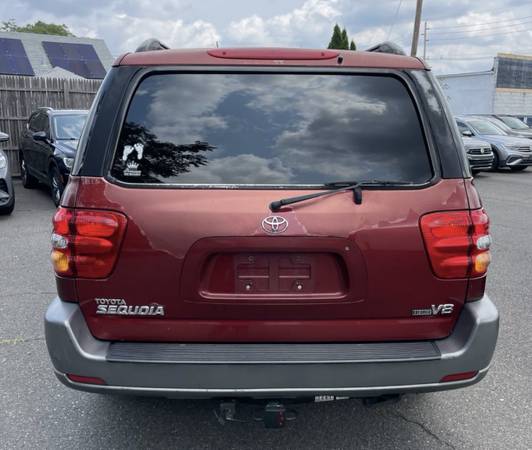 2003 Toyota Sequoia SR5 V8 4x4 Automatic — photo 4
