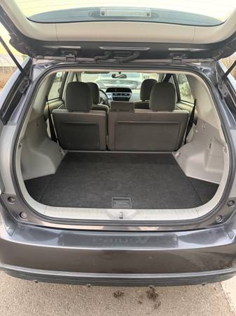 2015 Toyota Prius V Three — photo 8