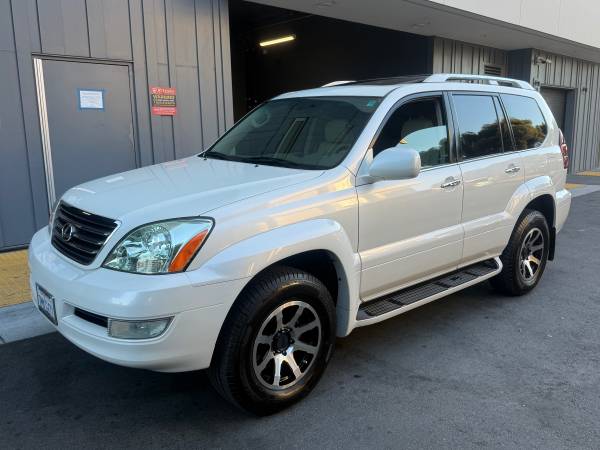 2009 Lexus GX 470 Base — photo 3