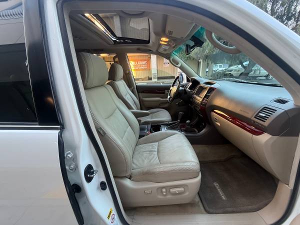 2009 Lexus GX 470 Base — photo 10