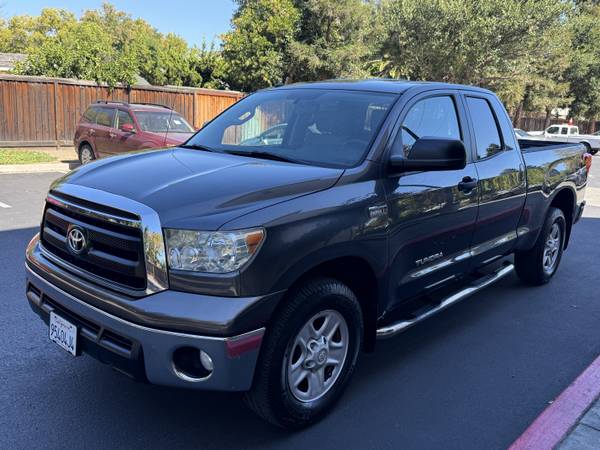 2012 Toyota Tundra Grade 5.7L V8 w FFV — photo 2