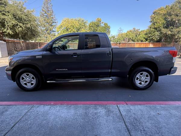 2012 Toyota Tundra Grade 5.7L V8 w FFV — photo 7