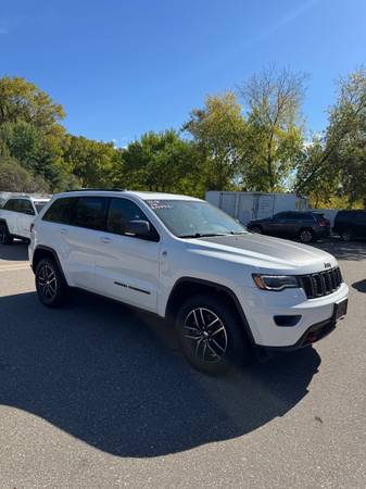 2018 Jeep Grand Cherokee Trailhawk 4dr 4x4 Automatic — photo 2