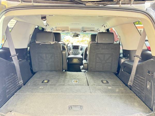 2018 Chevrolet Tahoe Premier 4x4 Automatic — photo 8