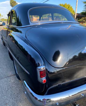 1951 Chevrolet Deluxe Vintage — photo 4
