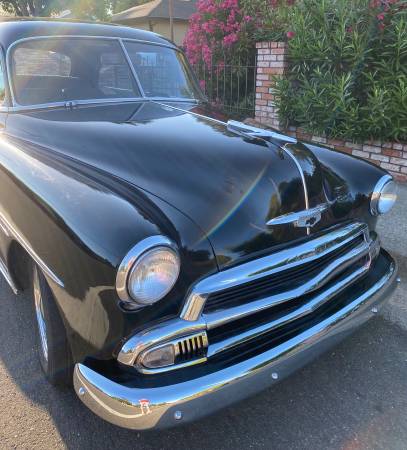 1951 Chevrolet Deluxe Vintage — photo 3