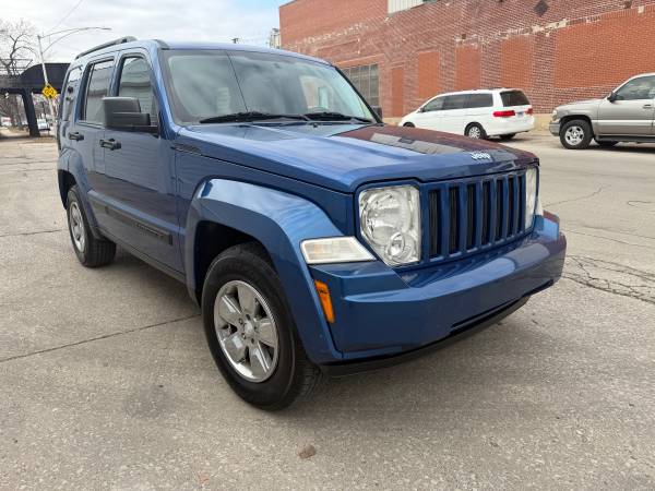 2010 Jeep Liberty Sport 4dr 4x2 Automatic — photo 5