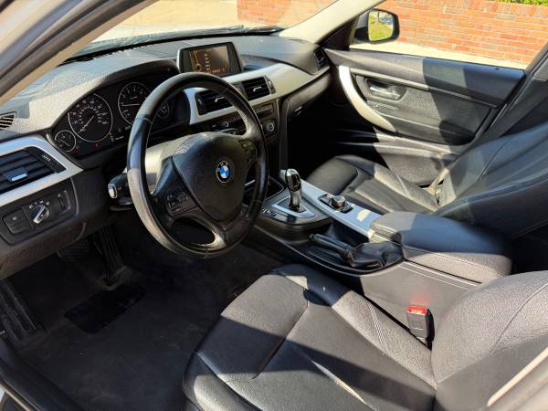 2013 BMW 320 i xDrive — photo 4
