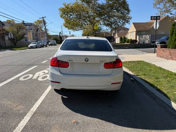 2013 BMW 320 i xDrive — photo 3