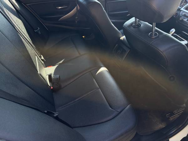 2013 BMW 320 i xDrive — photo 7