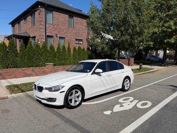 2013 BMW 320 i xDrive — photo 1