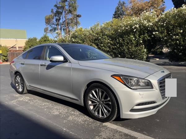 2015 Genesis Sedan — photo 2