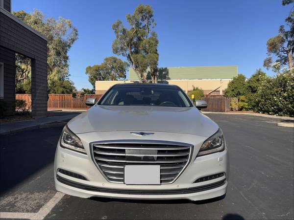 2015 Genesis Sedan — photo 6