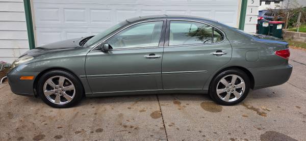 2006 Lexus ES 330 Base 4dr Sedan Automatic — photo 1