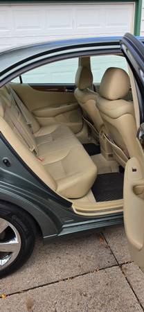 2006 Lexus ES 330 Base 4dr Sedan Automatic — photo 10