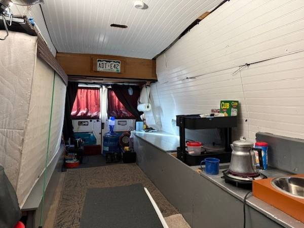 1991 Dodge RAM VAN B250 3dr Extended Cargo Van — photo 6