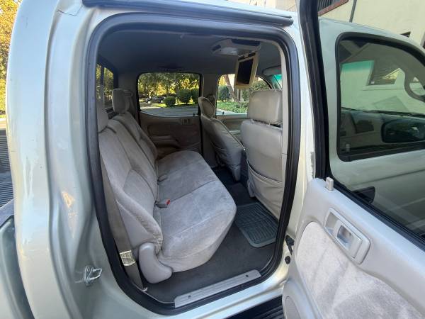 2002 Toyota Tacoma PreRunner — photo 11