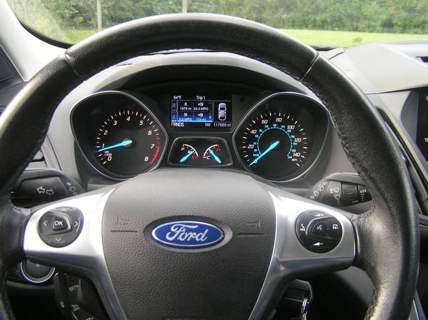 2016 Ford Escape SE 4dr 4x4 Automatic — photo 7