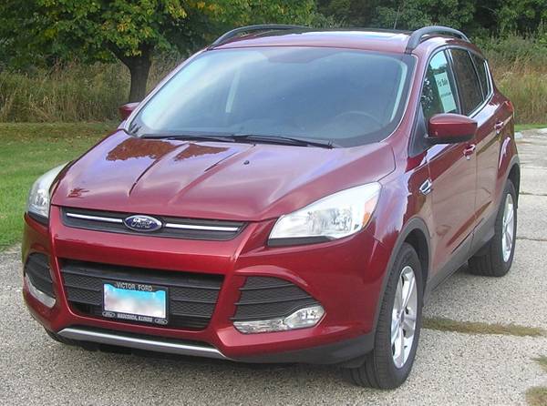 2016 Ford Escape SE 4dr 4x4 Automatic — photo 1
