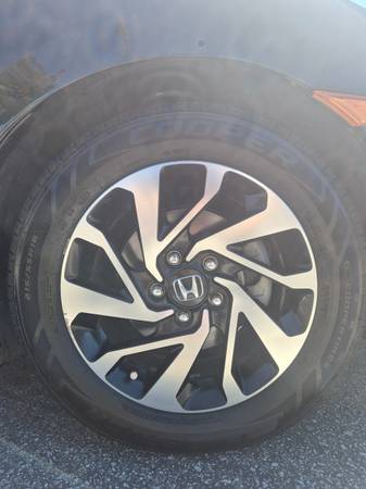 2016 Honda Civic LX 2dr Coupe CVT — photo 12
