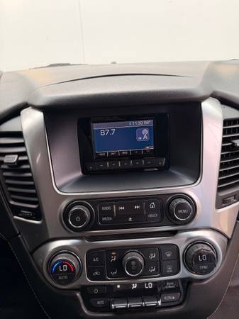 2015 Chevrolet Tahoe LS 4x2 Automatic — photo 4