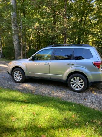 2012 Subaru Forester 2.5X Premium — photo 1