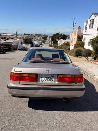 1990 Honda Accord LX 2dr Coupe — photo 4