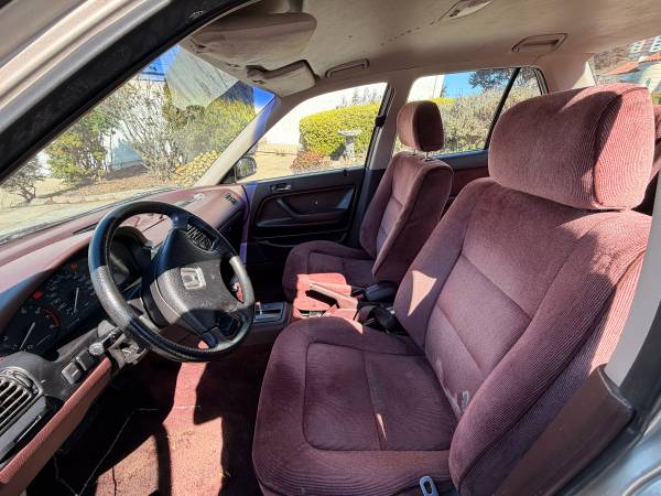 1990 Honda Accord LX 2dr Coupe — photo 9