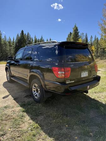 2004 Toyota Sequoia Limited V8 4x4 Automatic — photo 4