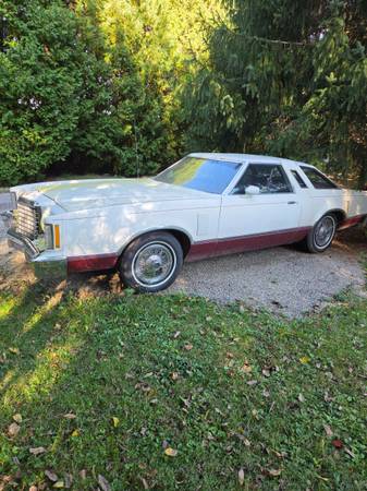 1977 Ford Thunderbird Detroit — photo 2