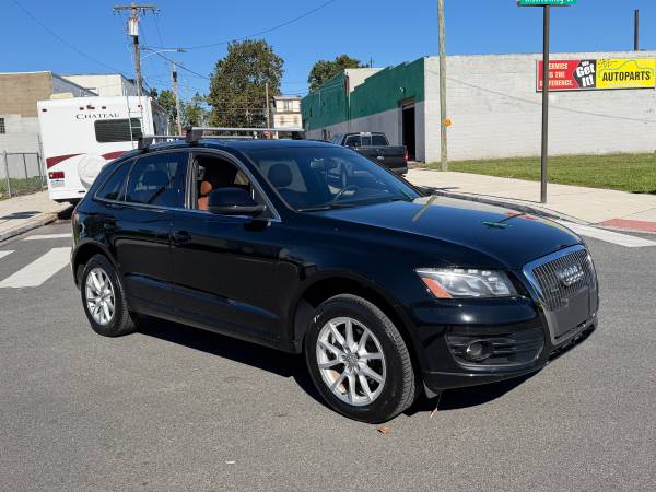 2012 Audi Q5 Premium — photo 1