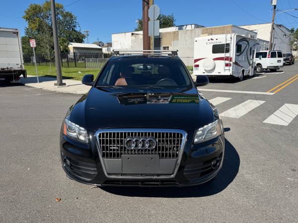 2012 Audi Q5 Premium — photo 2