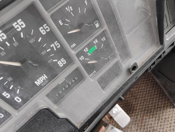 1997 Nissan Truck E 2dr S xtended Cab SB — photo 5