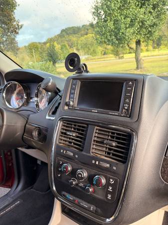 2014 Dodge Grand Caravan SE — photo 6
