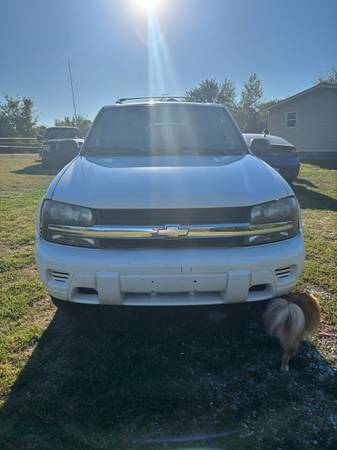 2004 Chevrolet Trailblazer LS 4x4 Automatic — photo 4