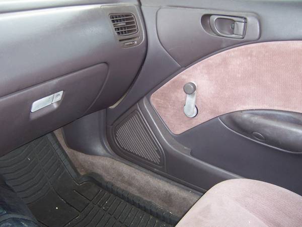 1996 Subaru Legacy L — photo 3