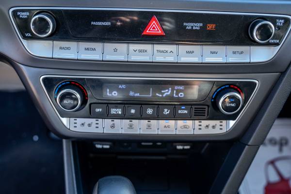 2019 Hyundai Sonata Hybrid SE — photo 6