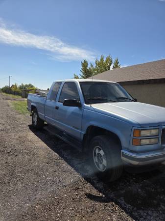 1996 GMC Sierra 1500 SL 2dr C1500 Extended Cab SB — photo 3