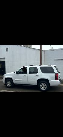 2008 Chevrolet Tahoe Special Services 4x4 Automatic — photo 1