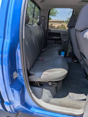 2007 Dodge RAM 1500 ST 4x4 Quad Cab 140.5 in. WB Manual — photo 5