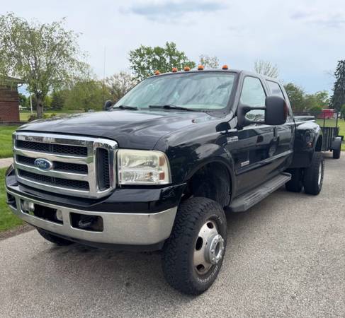 2007 Ford F 350 Lariat 4x4 SD Super Cab 6.75 ft. box 142 in. WB SRW Manual — photo 3