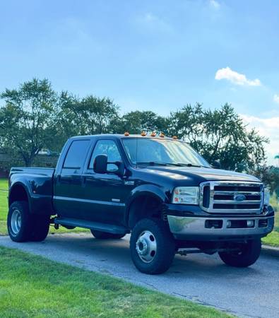 2007 Ford F 350 Lariat 4x4 SD Super Cab 6.75 ft. box 142 in. WB SRW Manual — photo 1