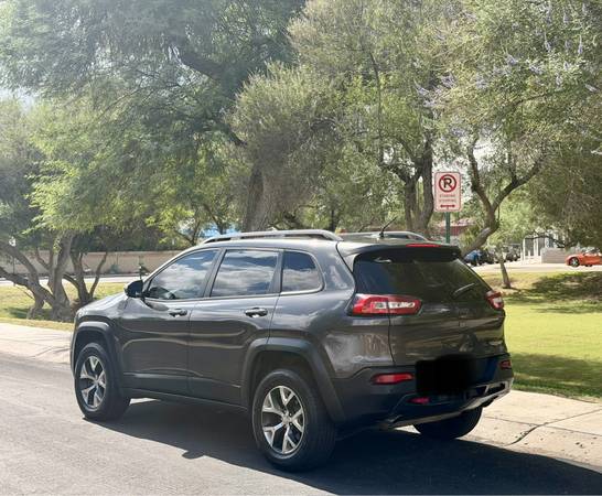 2014 Jeep Cherokee Trailhawk 4dr 4x4 Automatic — photo 3