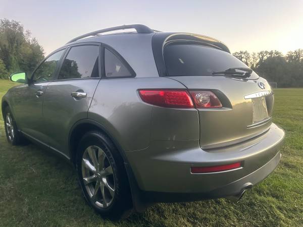 2005 Infiniti Fx35 Base 4dr 4x2 Automatic — photo 11