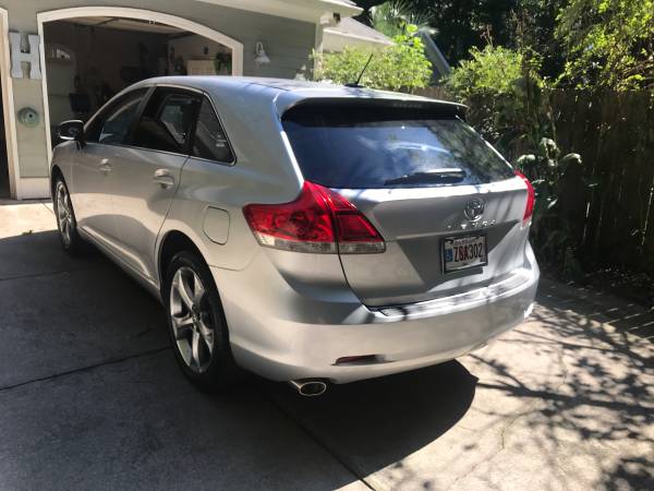 2011 Toyota Venza Base — photo 7