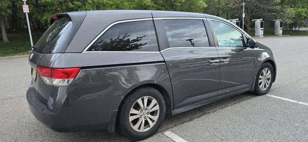 2016 Honda Odyssey EX Passenger Van Automatic — photo 2